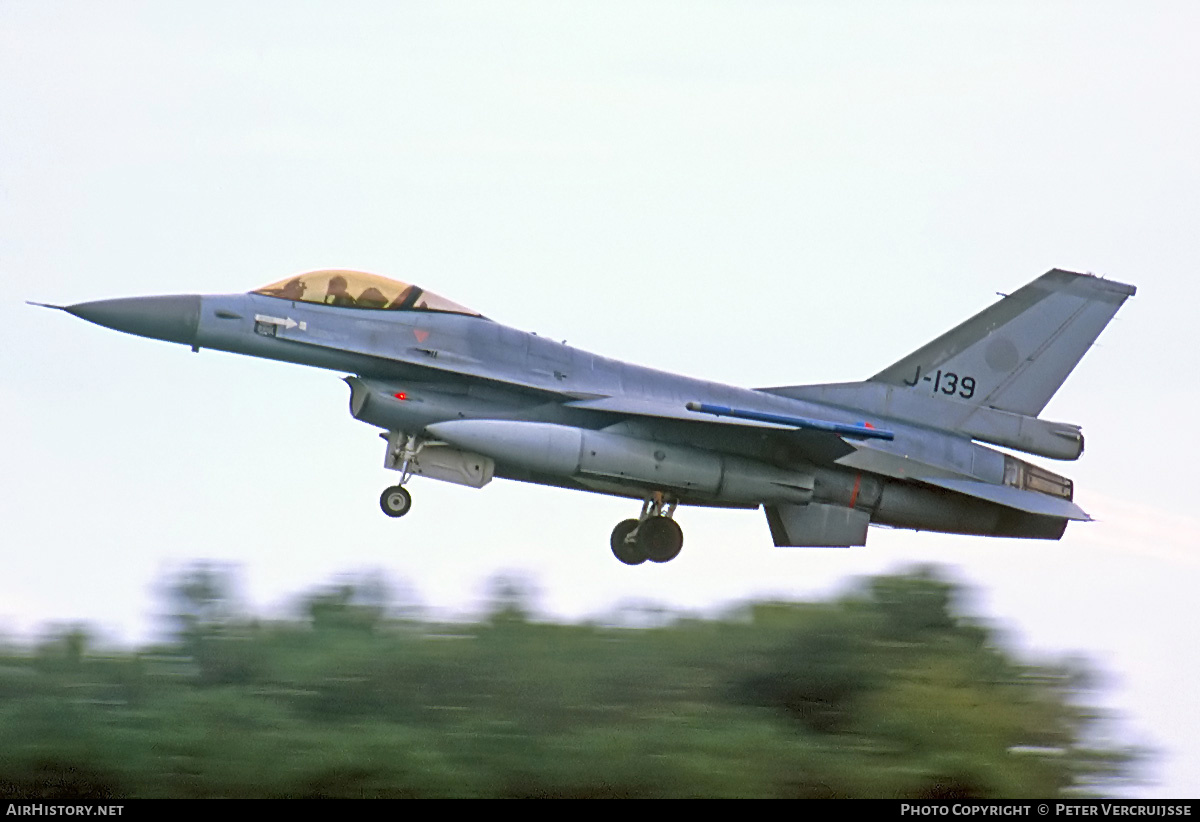 Aircraft Photo of J-139 | General Dynamics F-16A Fighting Falcon | Netherlands - Air Force | AirHistory.net #194422