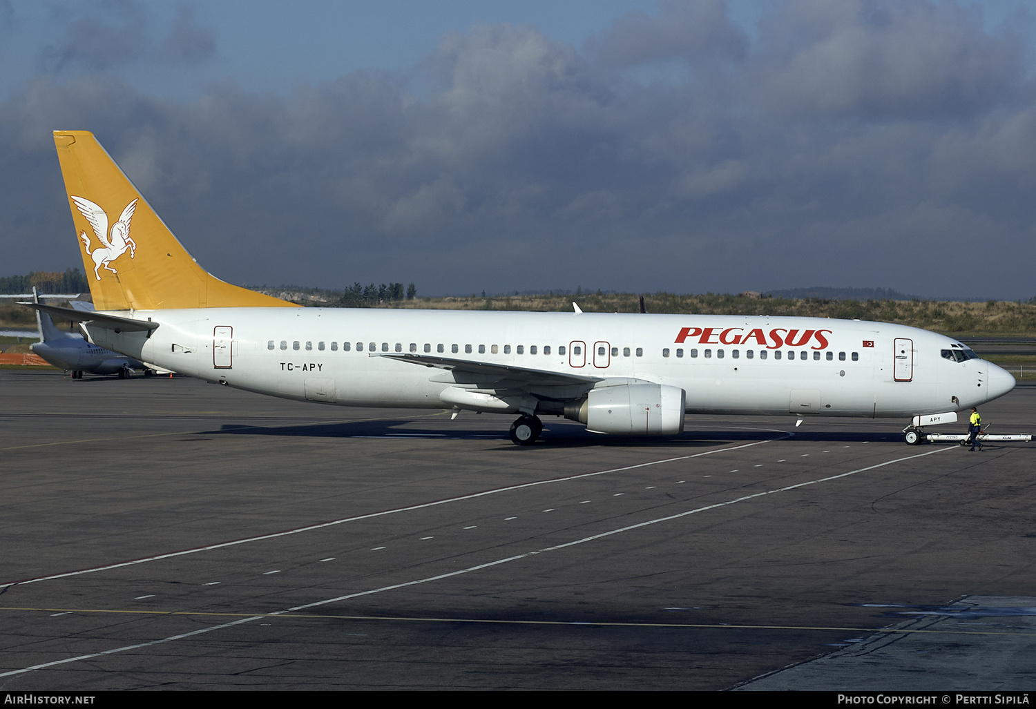 Aircraft Photo of TC-APY | Boeing 737-86N | Pegasus Airlines | AirHistory.net #194564