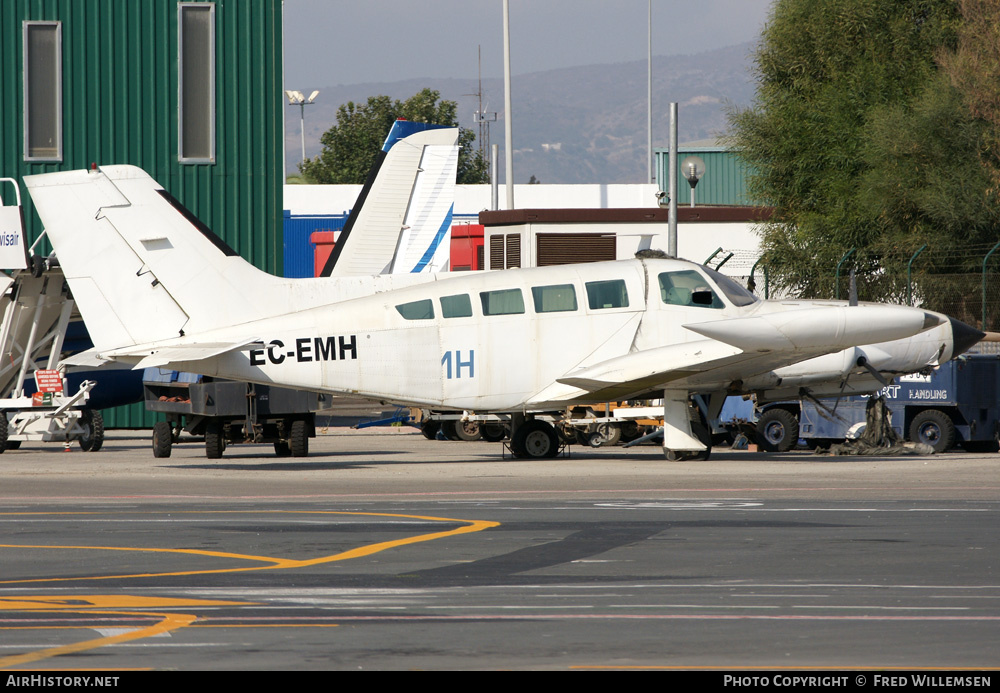 Aircraft Photo of EC-EMH | Cessna 402B | AirHistory.net #194623