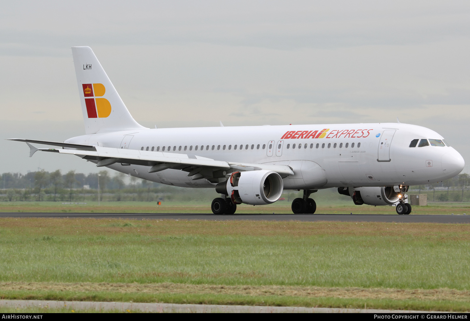 Aircraft Photo of EC-LKH | Airbus A320-214 | Iberia Express | AirHistory.net #194753