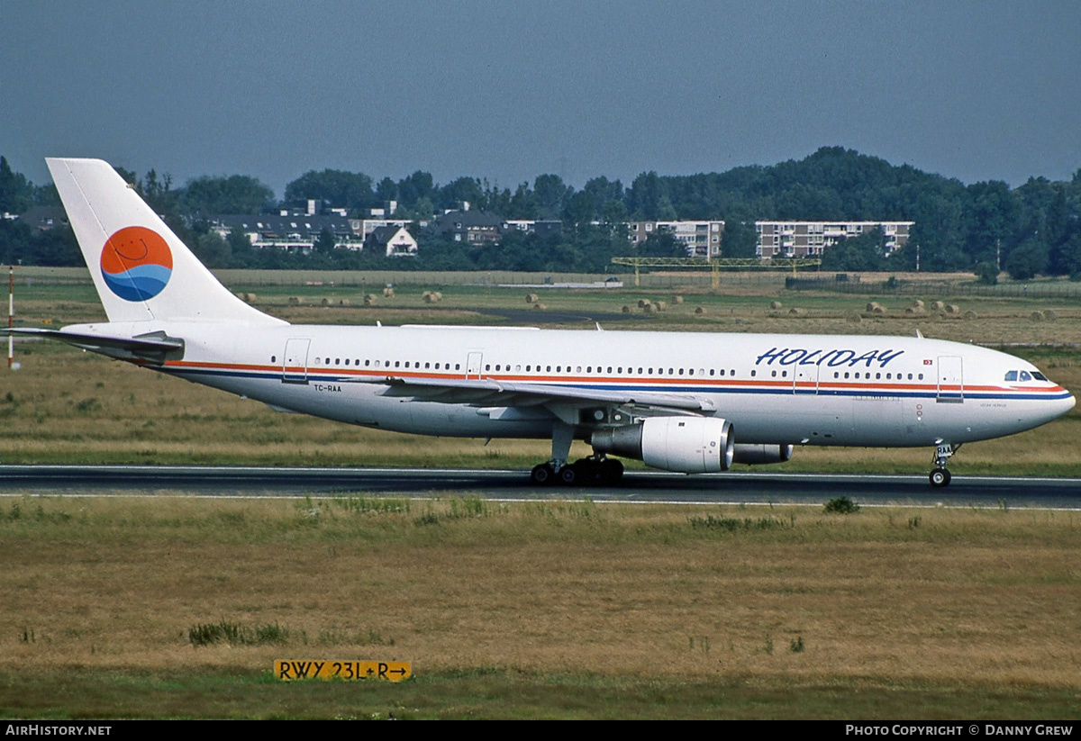 Aircraft Photo of TC-RAA | Airbus A300B4-203 | Holiday Airlines | AirHistory.net #194802