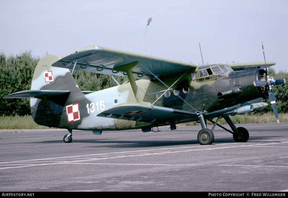 Aircraft Photo of 1316 | Antonov An-2RM | Poland - Navy | AirHistory.net #194838