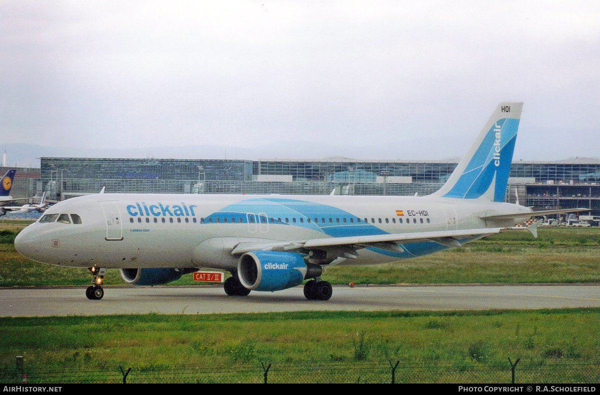 Aircraft Photo of EC-HQI | Airbus A320-214 | Clickair | AirHistory.net #194857