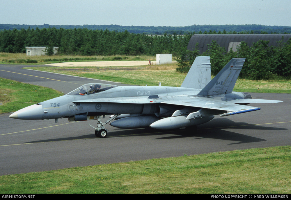 Aircraft Photo of 188794 | McDonnell Douglas CF-188 Hornet | Canada - Air Force | AirHistory.net #195040