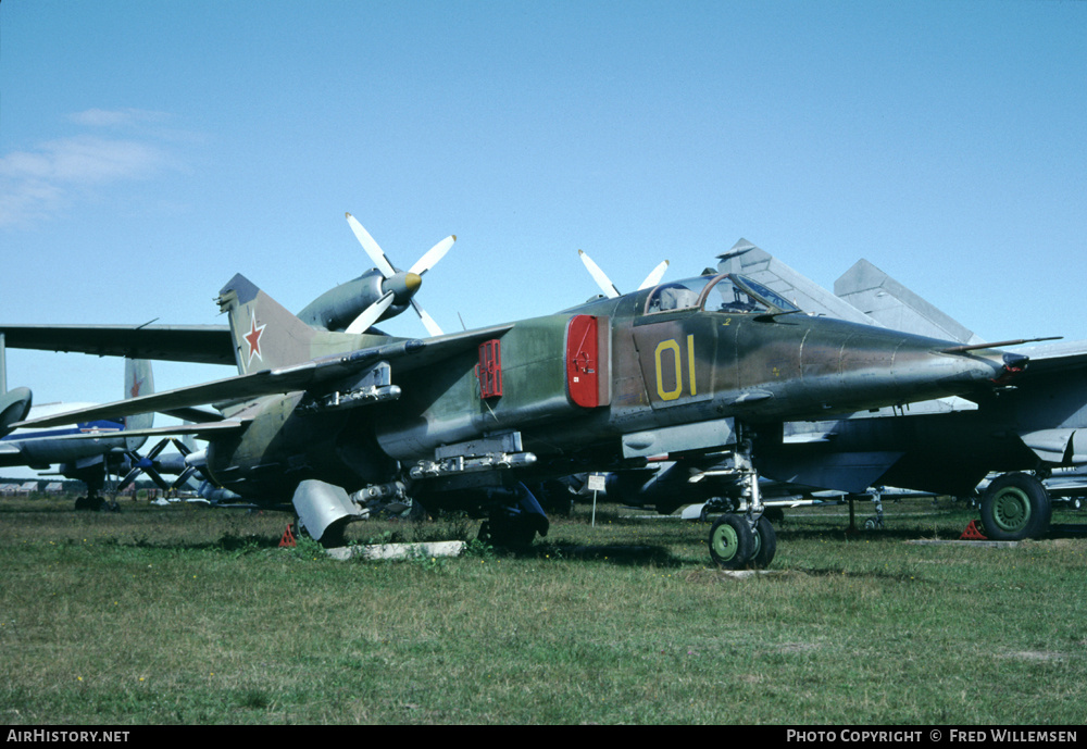 Aircraft Photo of 01 yellow | Mikoyan-Gurevich MiG-27... | Russia - Air Force | AirHistory.net #195051