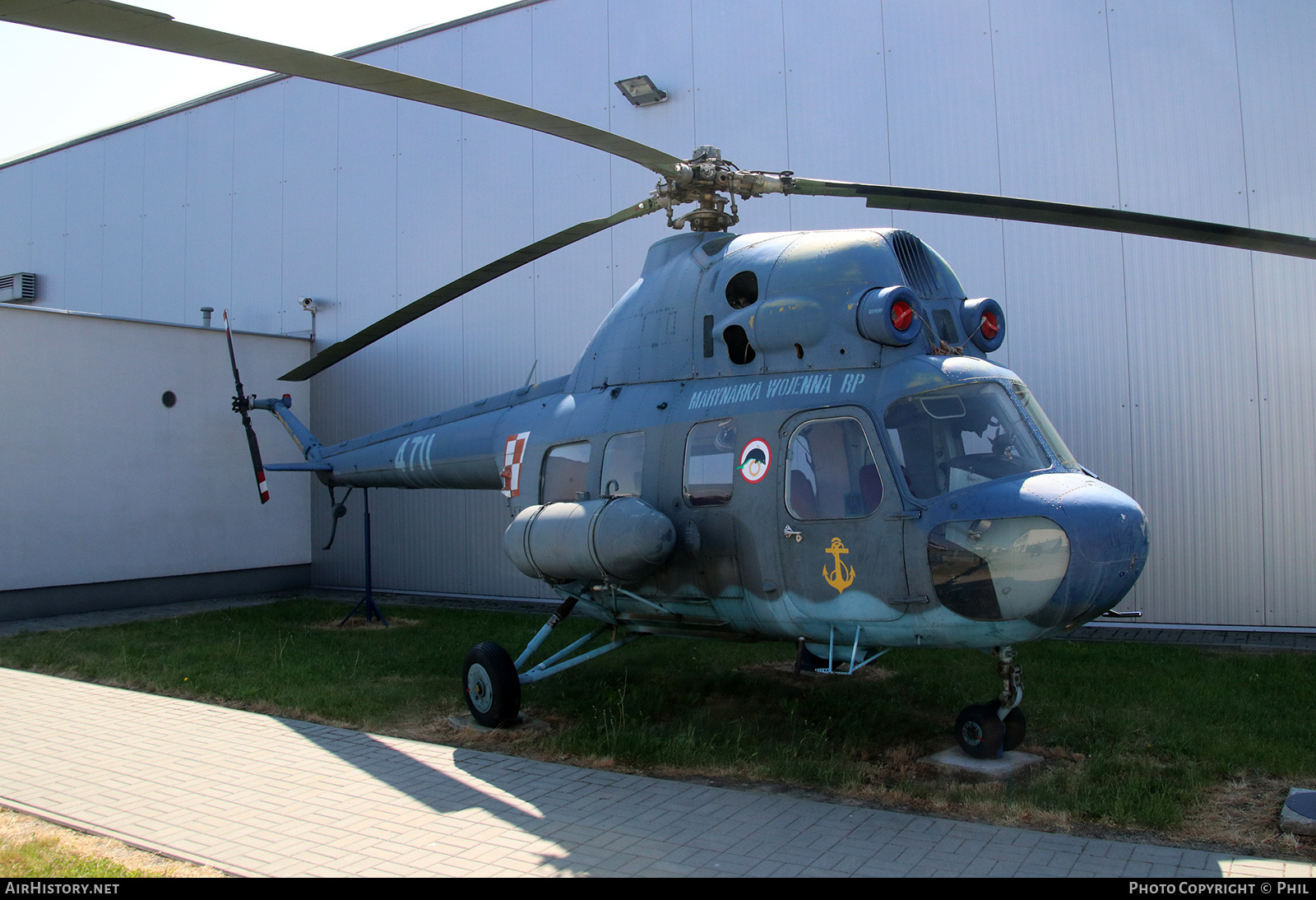 Aircraft Photo of 4711 | Mil Mi-2P | Poland - Navy | AirHistory.net #195113