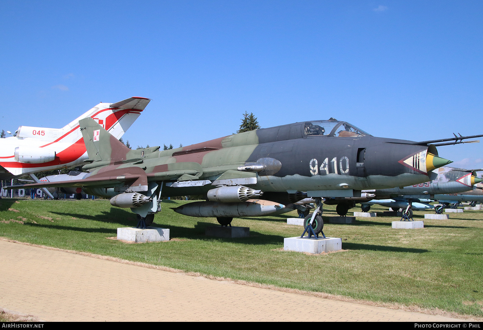 Aircraft Photo of 9410 | Sukhoi Su-22M4 | Poland - Air Force | AirHistory.net #195158