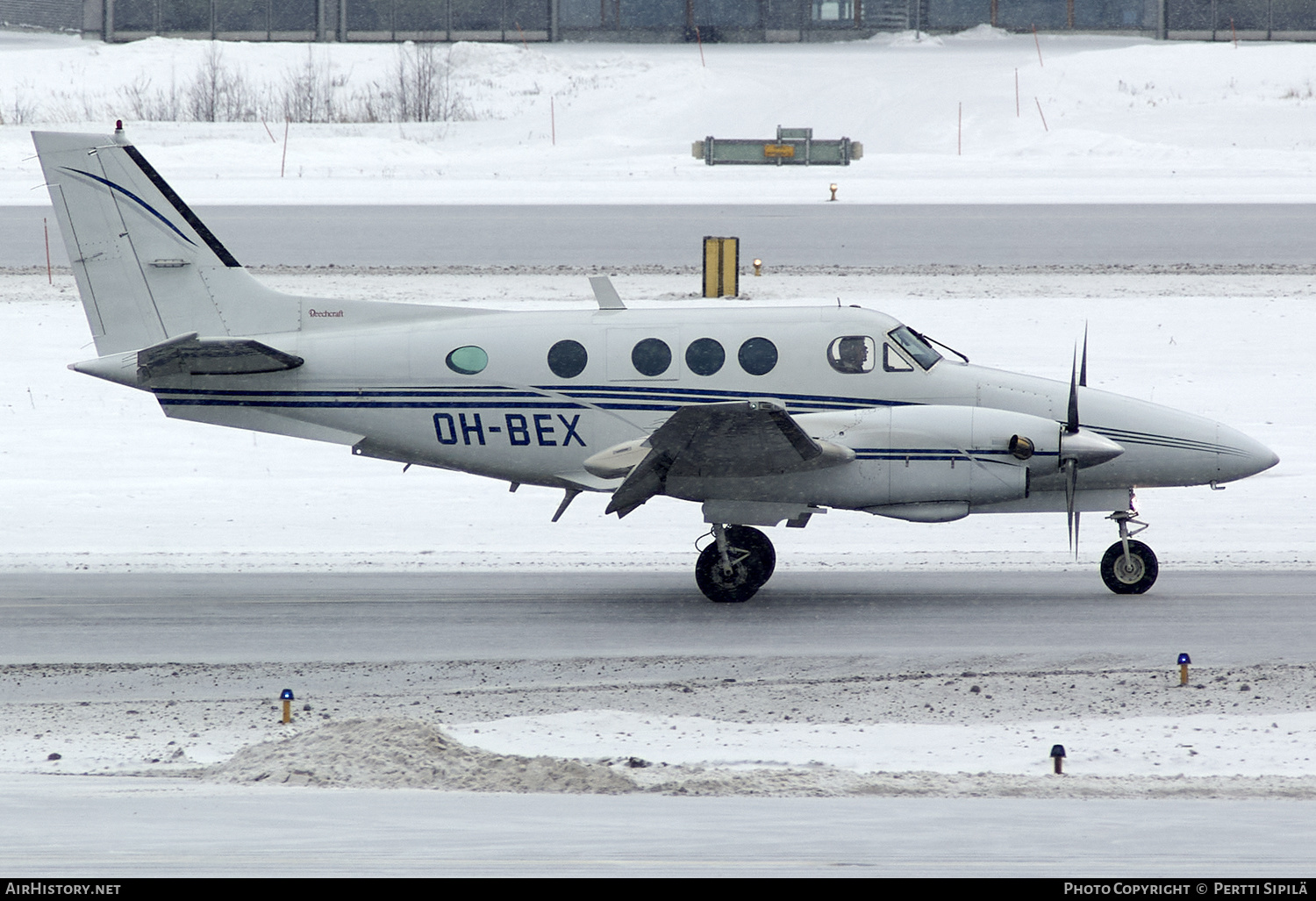 Aircraft Photo of OH-BEX | Beech C90 King Air | Scanwings | AirHistory.net #195183
