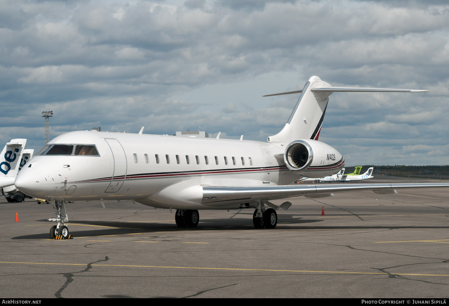 Aircraft Photo of N141QS | Bombardier Global 6000 (BD-700-1A10) | AirHistory.net #195200