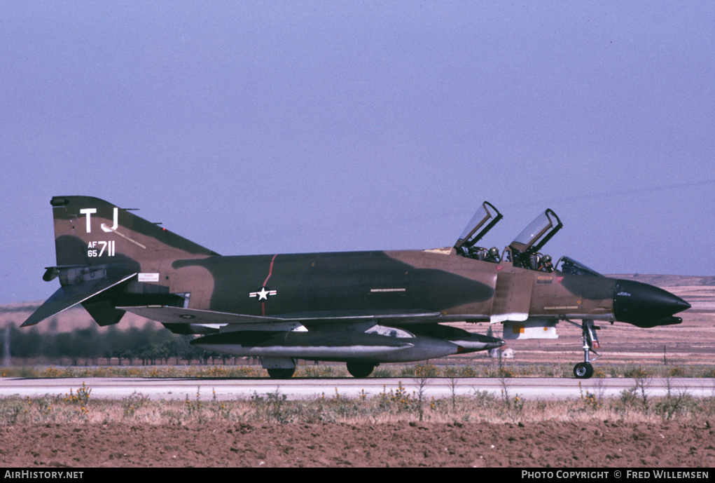 Aircraft Photo of 65-0711 / 65-711 | McDonnell F-4D Phantom II | USA - Air Force | AirHistory.net #195326