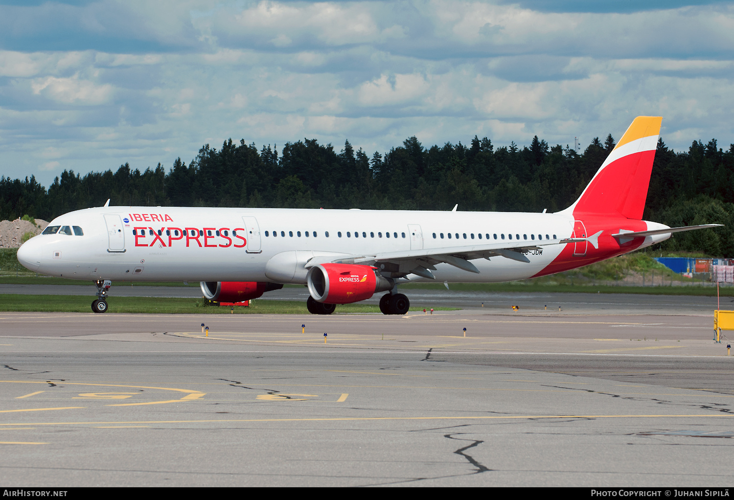 Aircraft Photo of EC-JDM | Airbus A321-213 | Iberia Express | AirHistory.net #195342