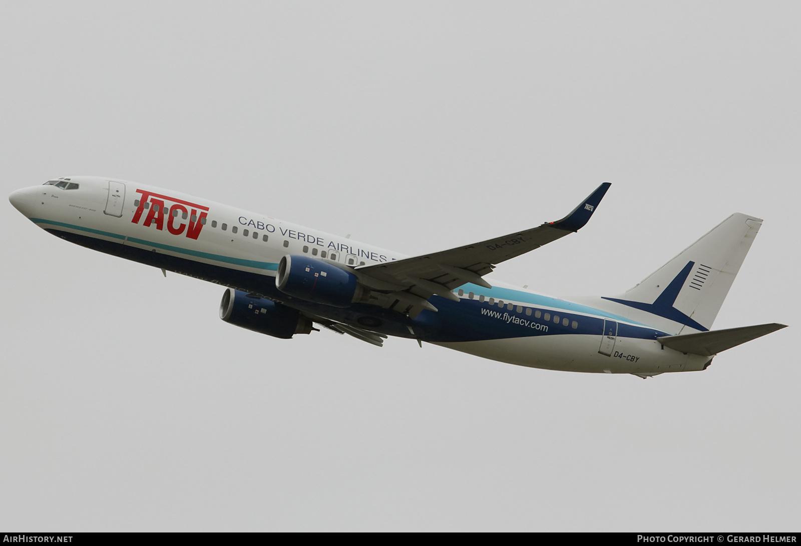 Aircraft Photo of D4-CBY | Boeing 737-83N | TACV Cabo Verde Airlines | AirHistory.net #195405