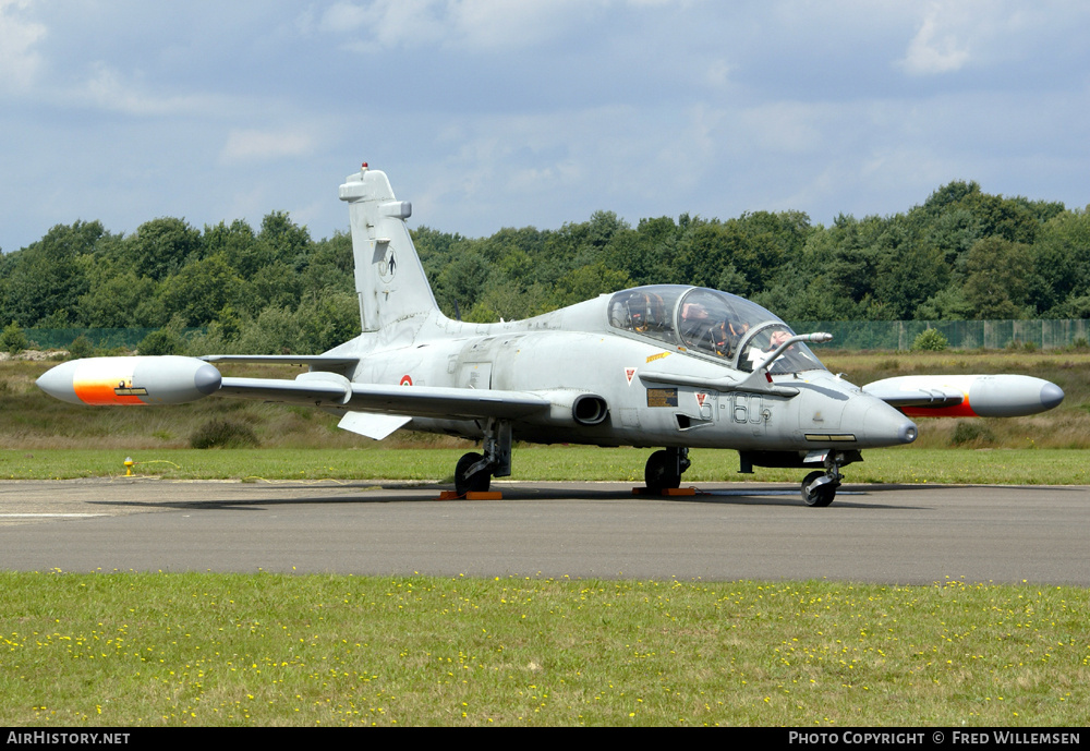 Aircraft Photo of MM55088 | Aermacchi MB-339CD | Italy - Air Force | AirHistory.net #195485