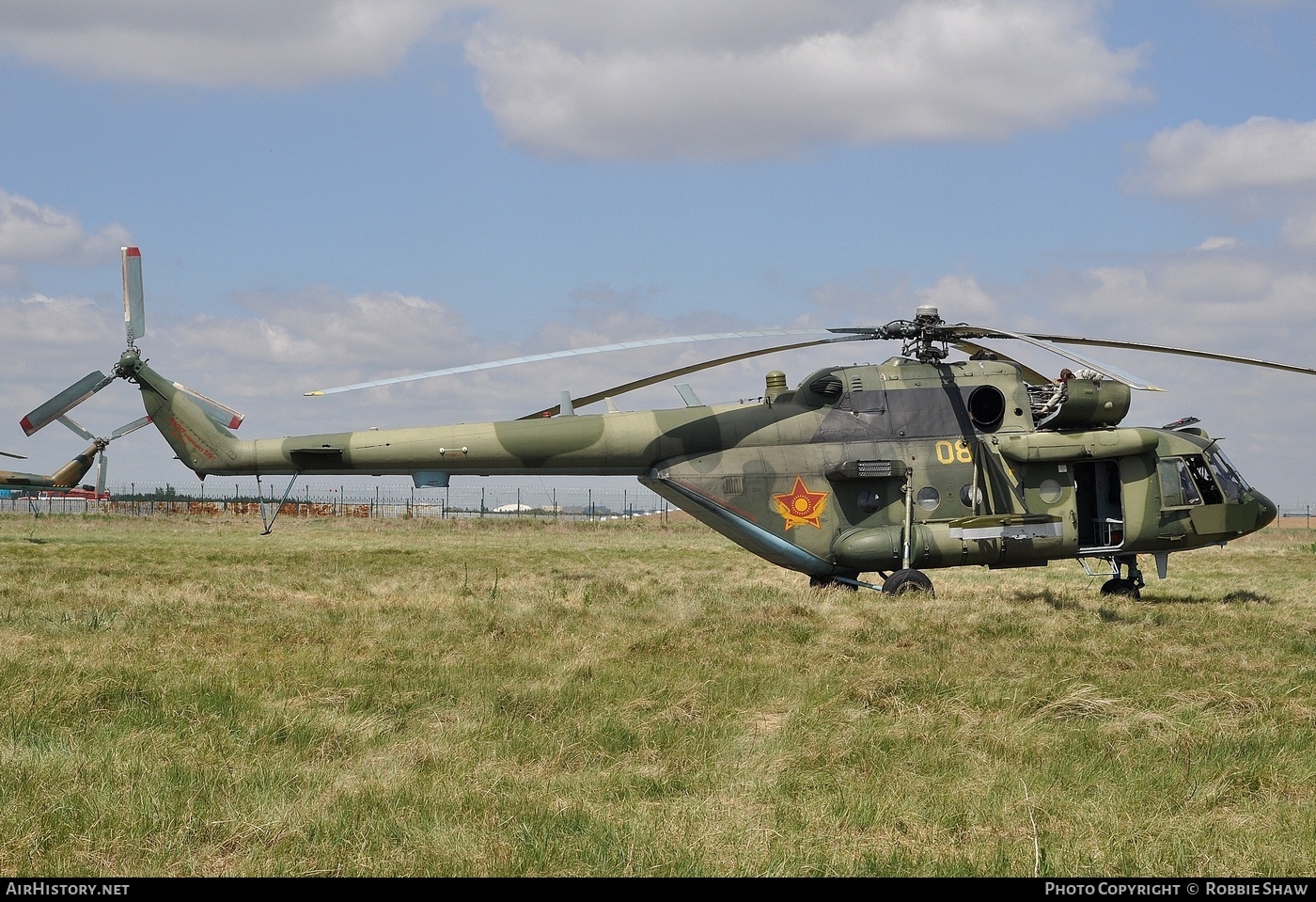 Aircraft Photo of 08 yellow | Mil Mi-8 | Kazakhstan - Air Force | AirHistory.net #195613