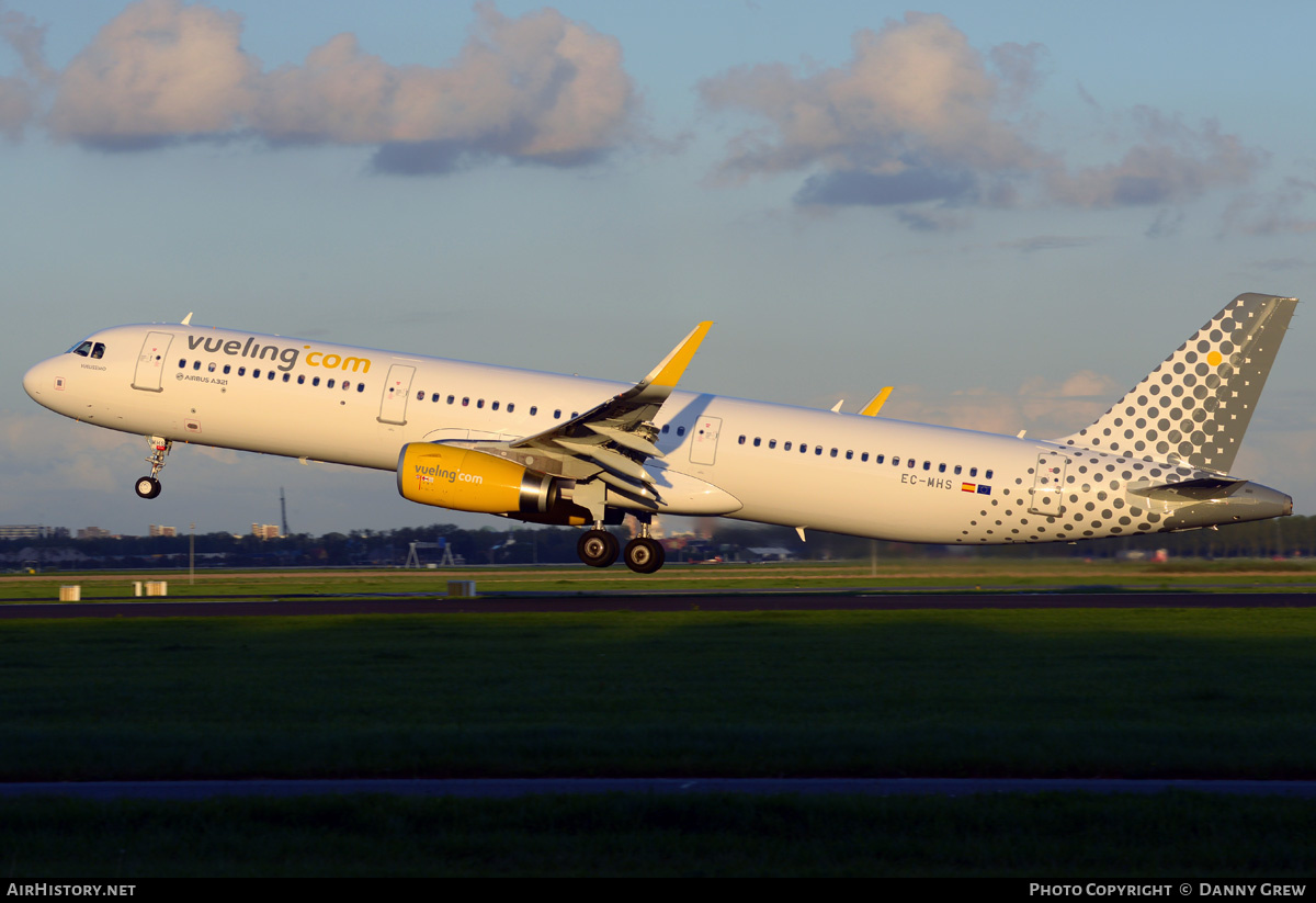 Aircraft Photo of EC-MHS | Airbus A321-231 | Vueling Airlines | AirHistory.net #195673