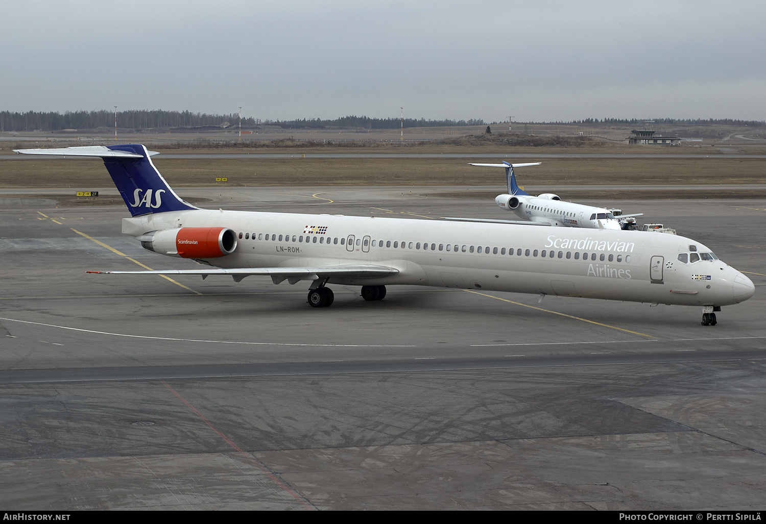 Aircraft Photo of LN-ROM | McDonnell Douglas MD-81 (DC-9-81) | Scandinavian Airlines - SAS | AirHistory.net #195709
