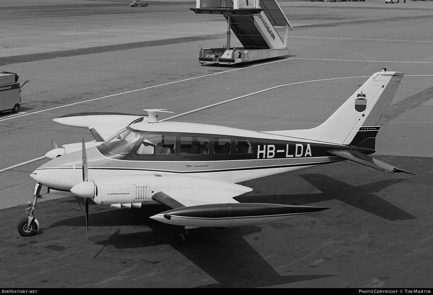 Aircraft Photo of HB-LDA | Cessna 320C Skyknight | AirHistory.net #195788