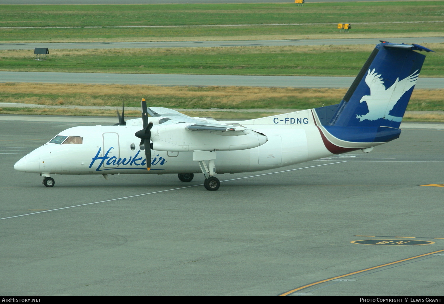 Aircraft Photo of C-FDNG | De Havilland Canada DHC-8-102 Dash 8 | Hawkair Aviation Services | AirHistory.net #195818