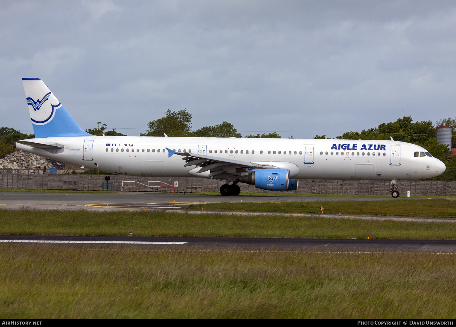 Aircraft Photo of F-GUAA | Airbus A321-211 | Aigle Azur | AirHistory.net #195875