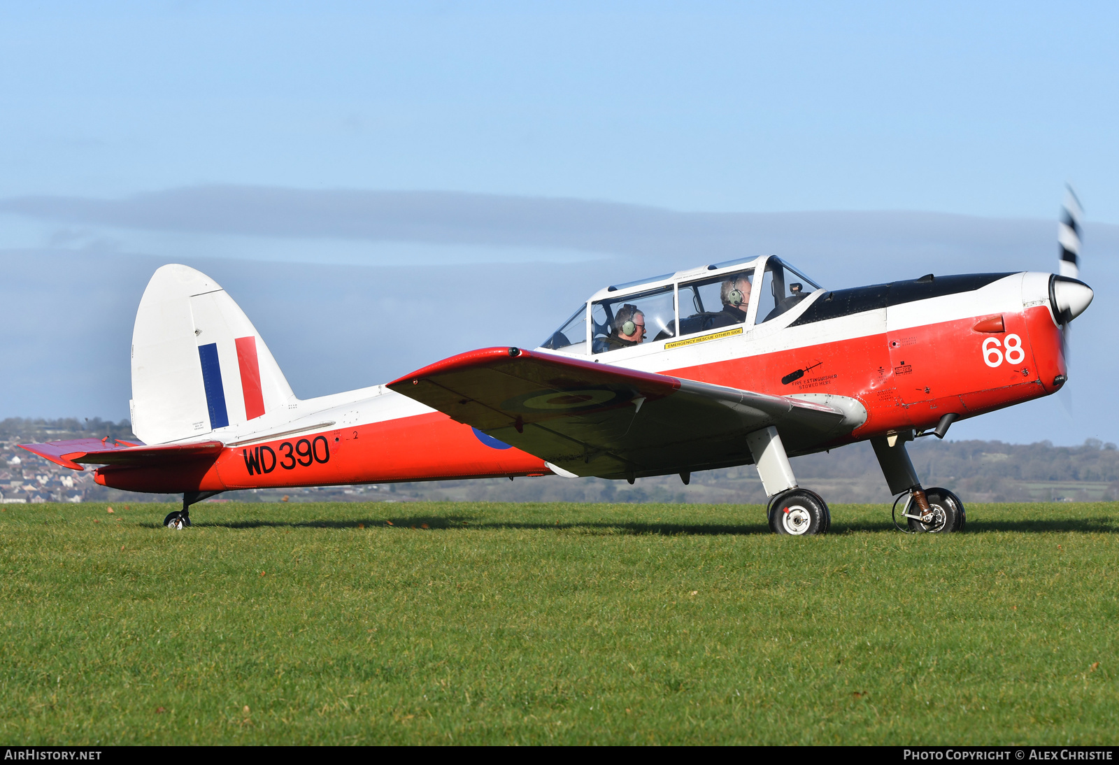 Aircraft Photo of G-BWNK / WD390 | De Havilland DHC-1 Chipmunk Mk22 | UK - Air Force | AirHistory.net #196041