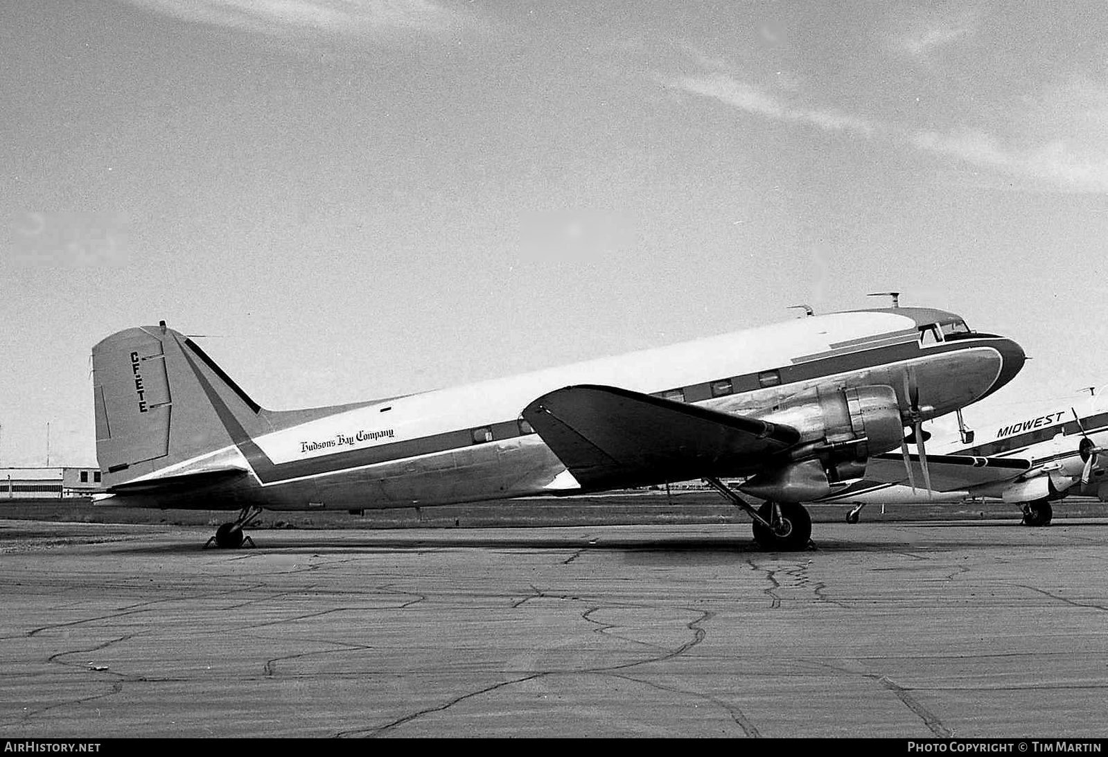 Aircraft Photo of CF-ETE | Douglas DC-3(C) | Hudson's Bay Company | AirHistory.net #196119