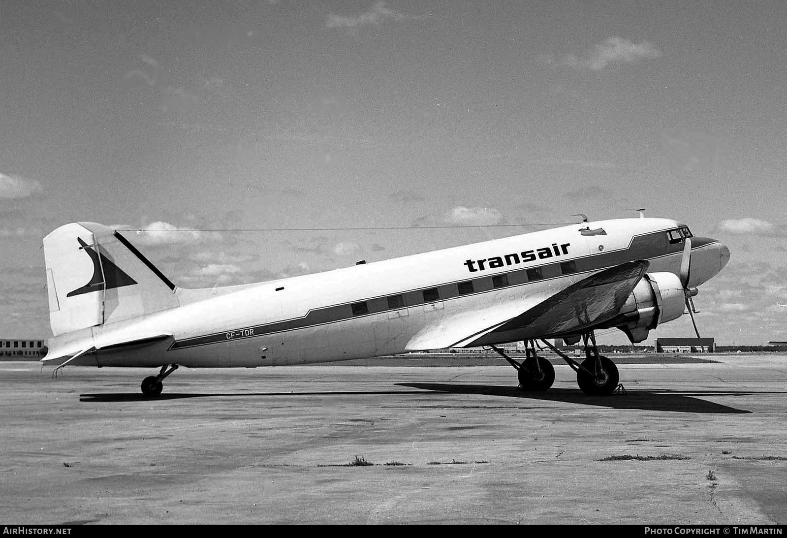 Aircraft Photo of CF-TDR | Douglas DC-3(C) | Transair | AirHistory.net #196127