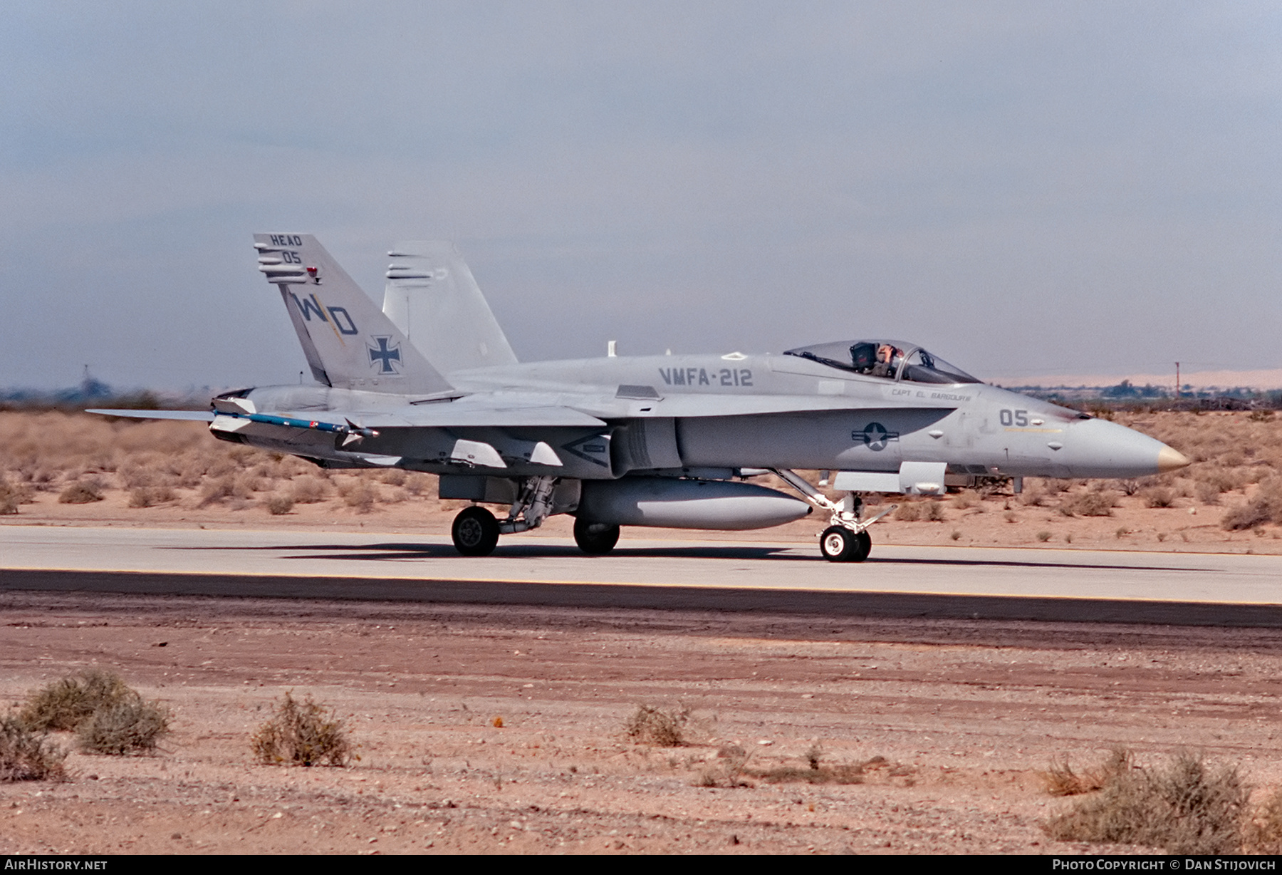 Aircraft Photo of 163742 | McDonnell Douglas F/A-18C Hornet | USA - Navy | AirHistory.net #196177