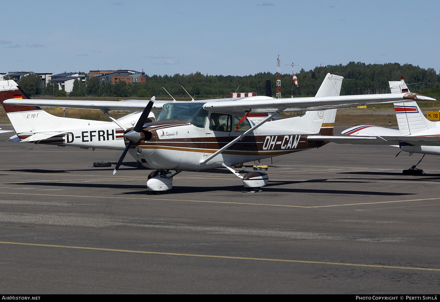 Aircraft Photo of OH-CAW | Cessna 172N Skyhawk II | AirHistory.net #196219