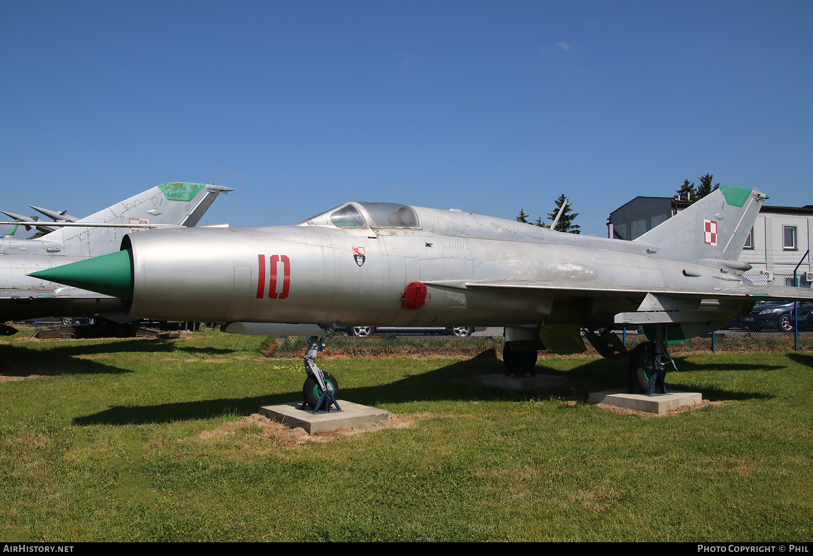 Aircraft Photo of 10 | Mikoyan-Gurevich MiG-21PFM | Poland - Air Force | AirHistory.net #196265