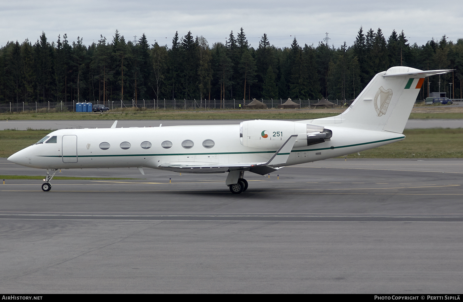 Aircraft Photo of 251 | Gulfstream Aerospace G-IV Gulfstream IV | Ireland - Air Force | AirHistory.net #196284