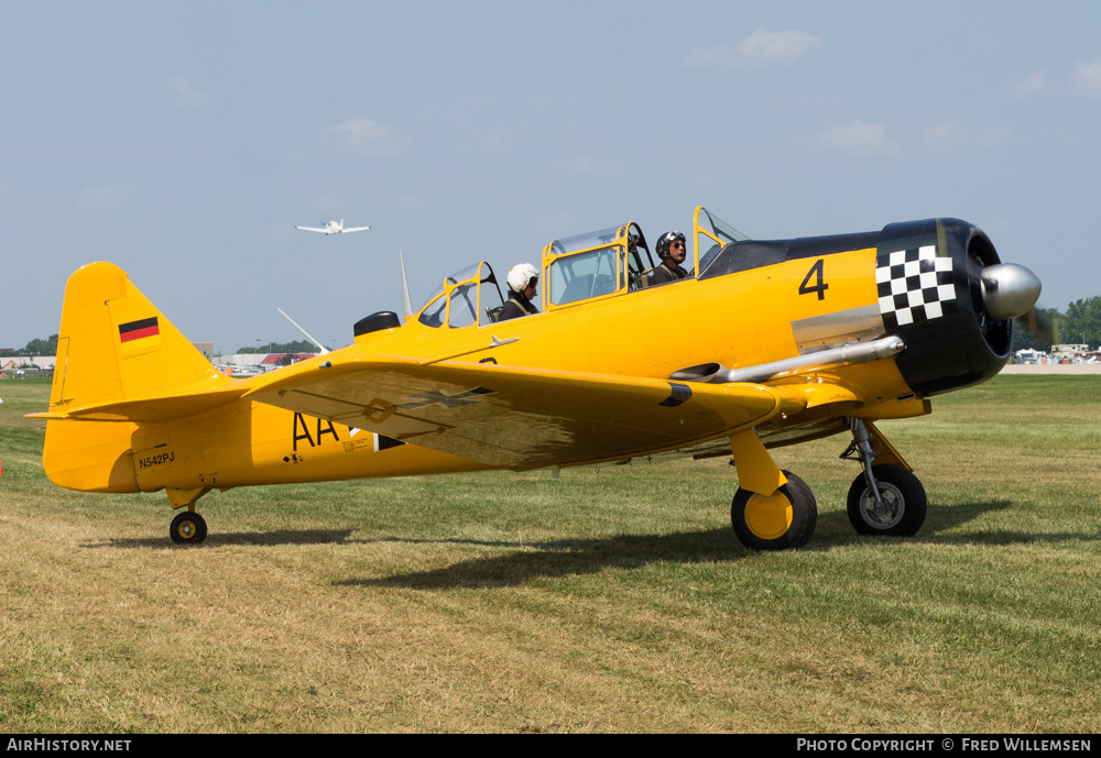 Aircraft Photo of N542PJ / AA-682 | North American T-6J Harvard Mk IV | Germany - Air Force | AirHistory.net #196293