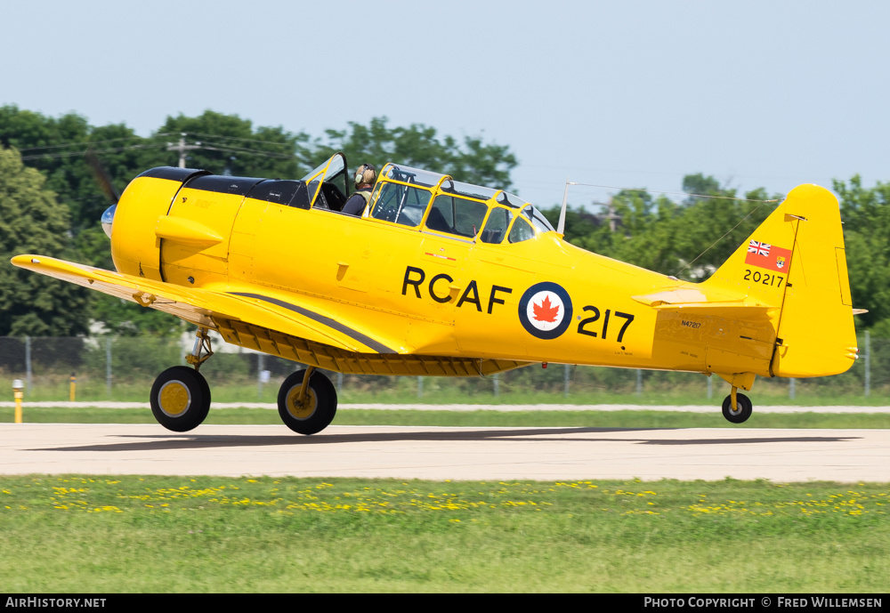 Aircraft Photo of N47217 / 20217 | North American T-6J Harvard Mk IV | Canada - Air Force | AirHistory.net #196294