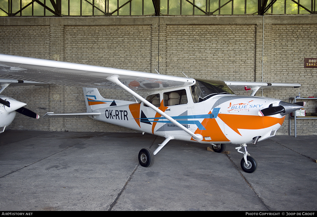 Aircraft Photo of OK-RTR | Cessna 172S Skyhawk SP | Blue Sky Aviation | AirHistory.net #196363