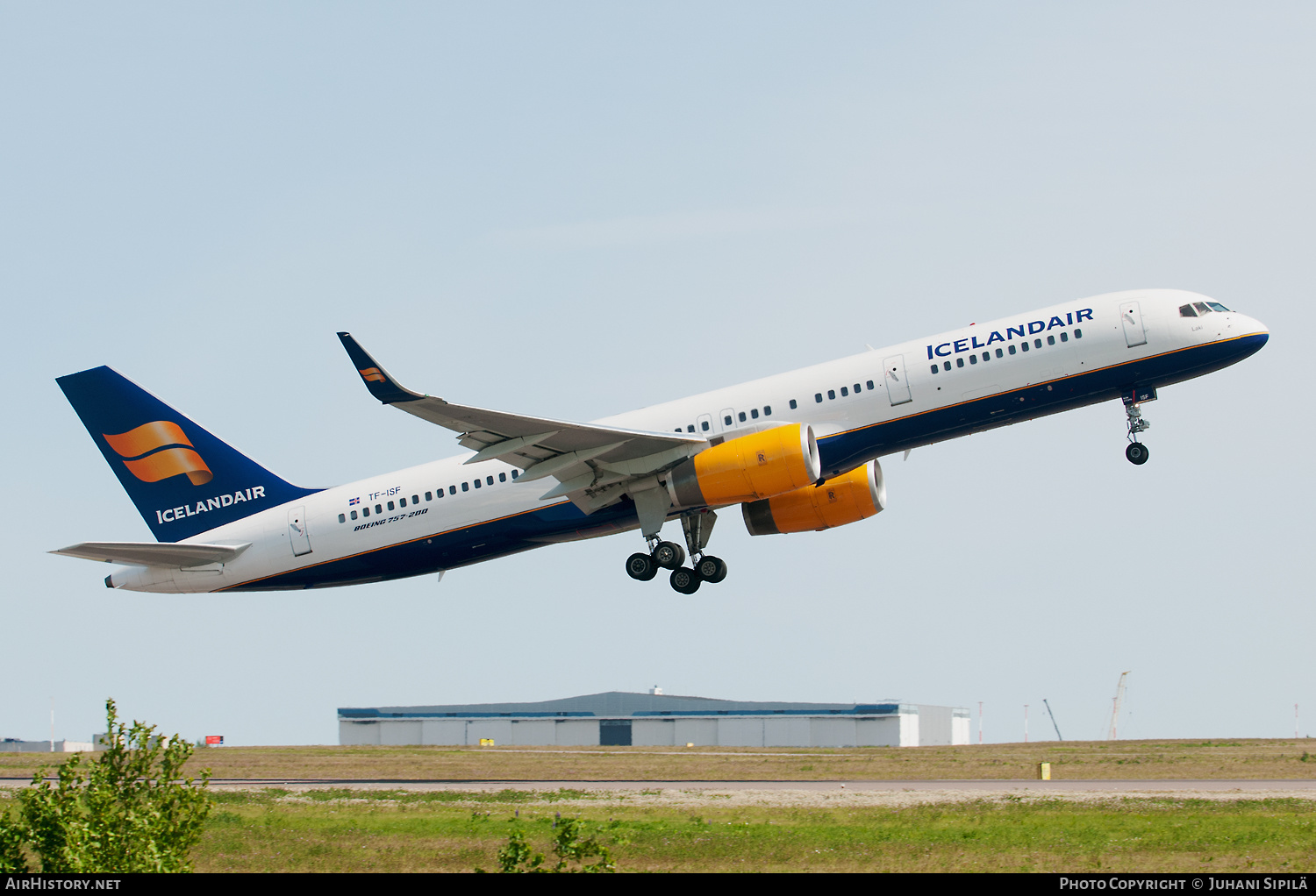 Aircraft Photo of TF-ISF | Boeing 757-223 | Icelandair | AirHistory.net #196461