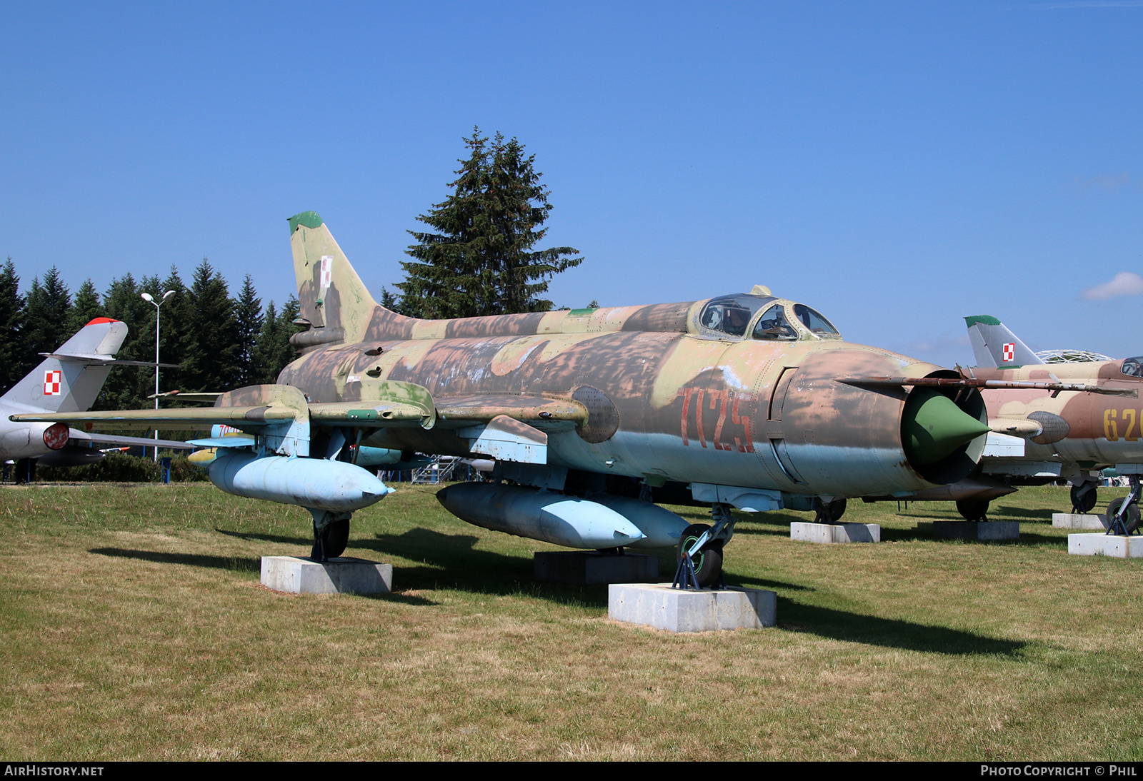 Aircraft Photo of 7125 | Sukhoi Su-20R | Poland - Air Force | AirHistory.net #196546