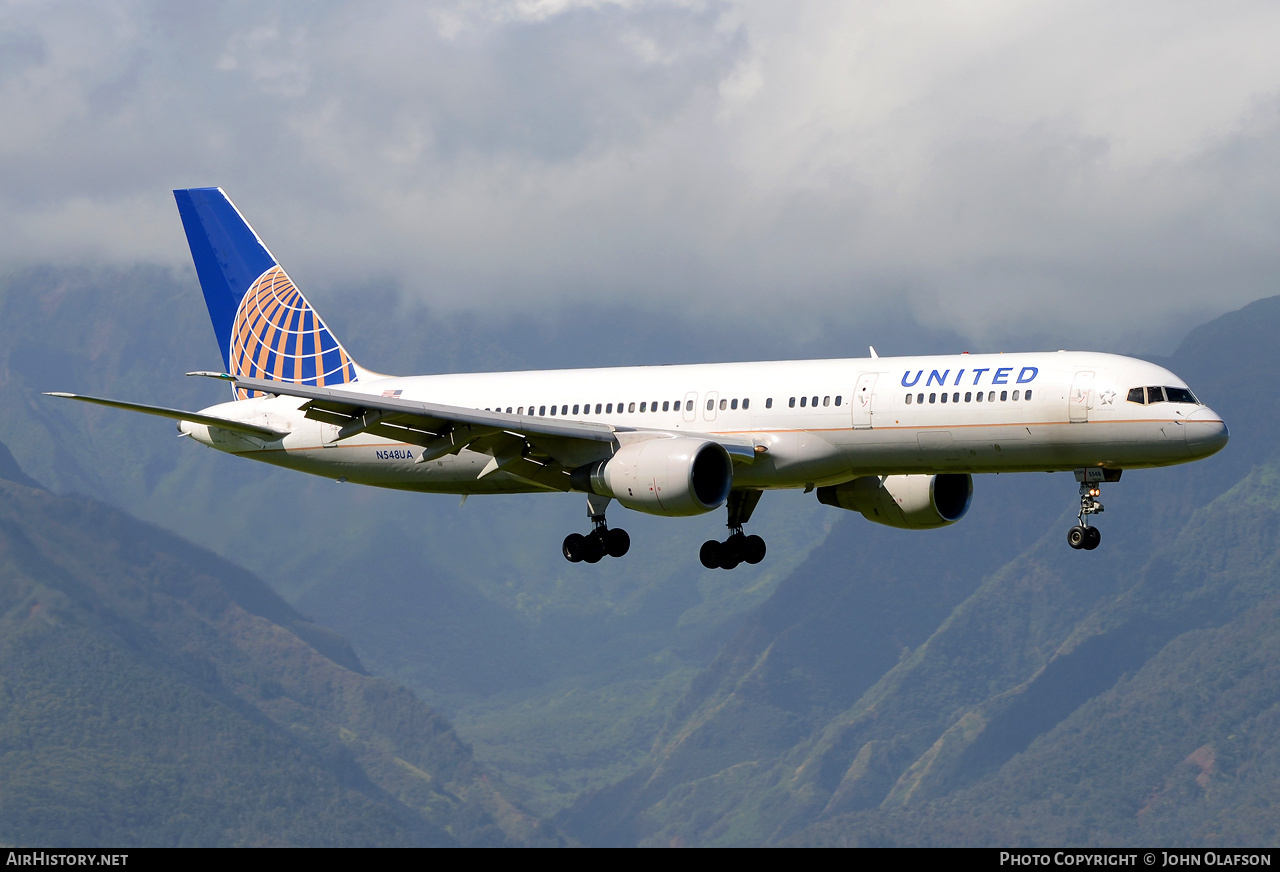 Aircraft Photo of N548UA | Boeing 757-222 | United Airlines | AirHistory.net #196600