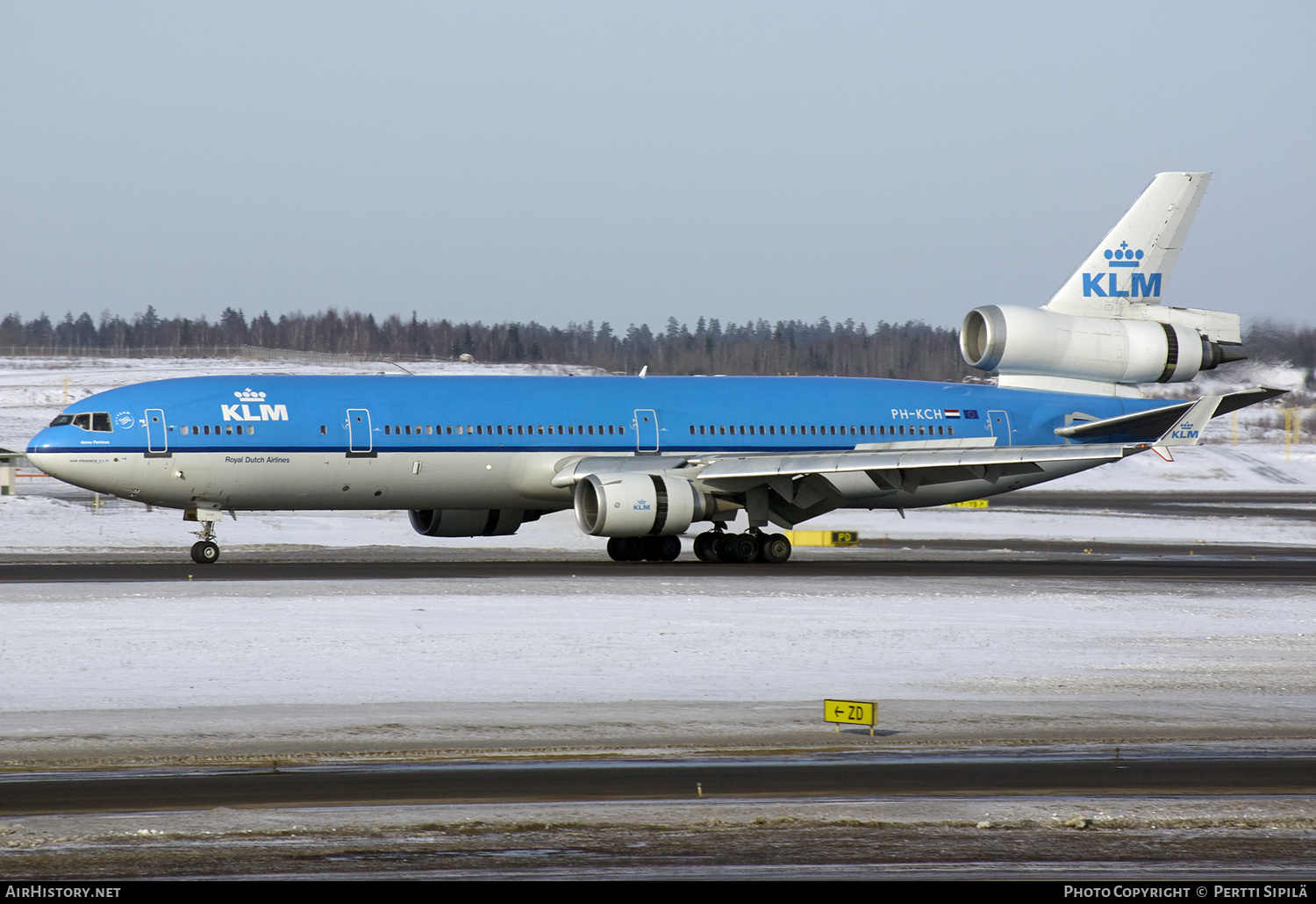 Aircraft Photo of PH-KCH | McDonnell Douglas MD-11 | KLM - Royal Dutch Airlines | AirHistory.net #196650