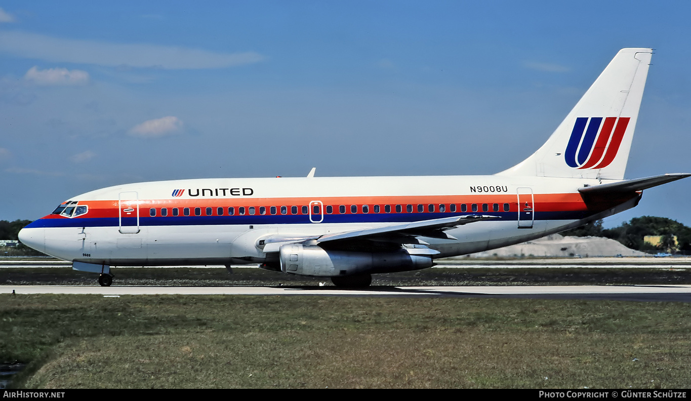 Aircraft Photo of N9008U | Boeing 737-222 | United Airlines | AirHistory.net #196876