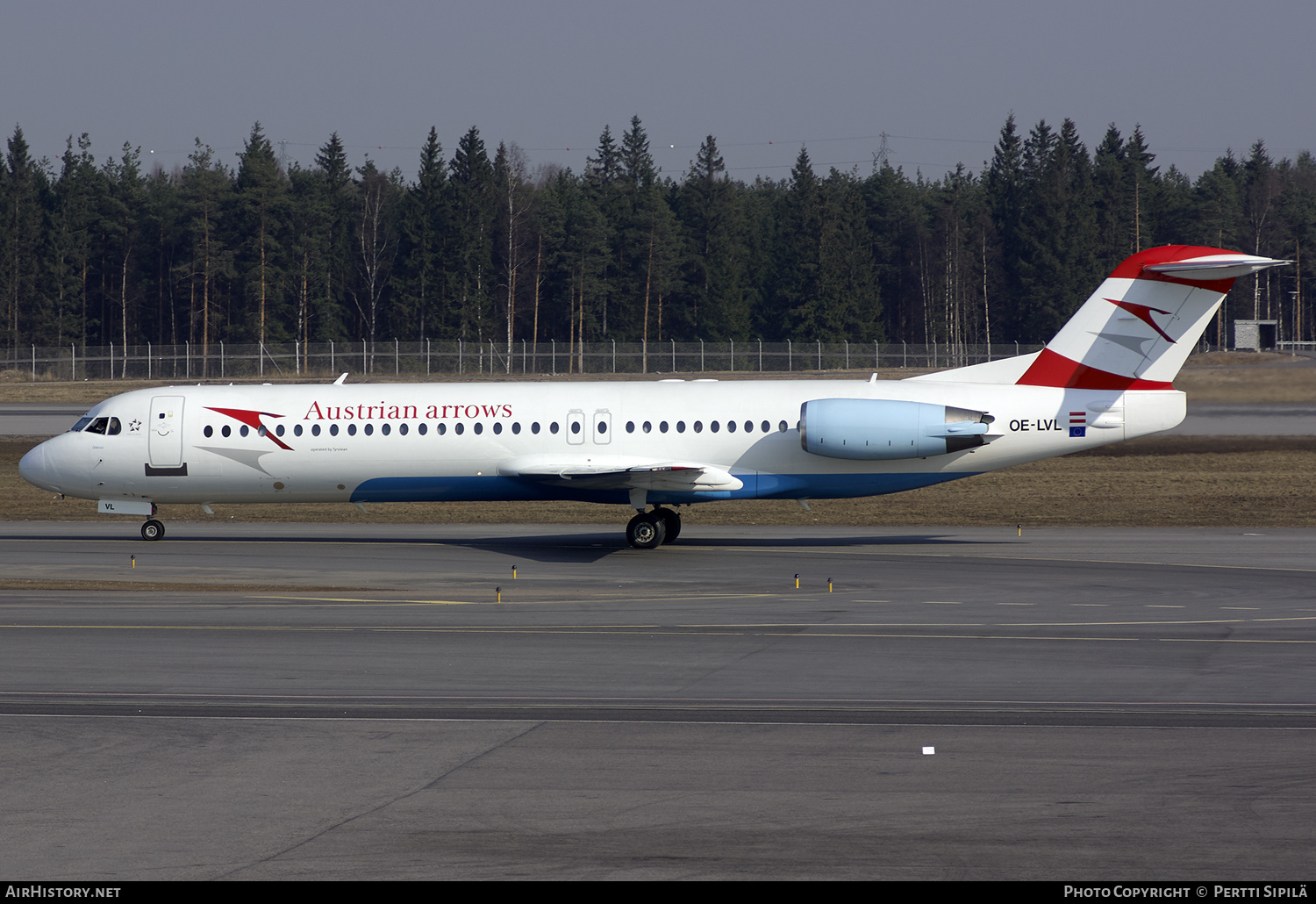 Aircraft Photo of OE-LVL | Fokker 100 (F28-0100) | Austrian Arrows | AirHistory.net #196883