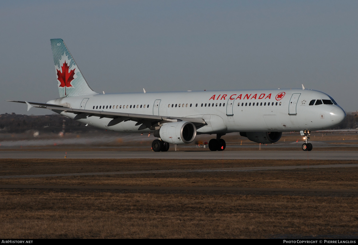 Aircraft Photo of C-GJWD | Airbus A321-211 | Air Canada | AirHistory.net #196942