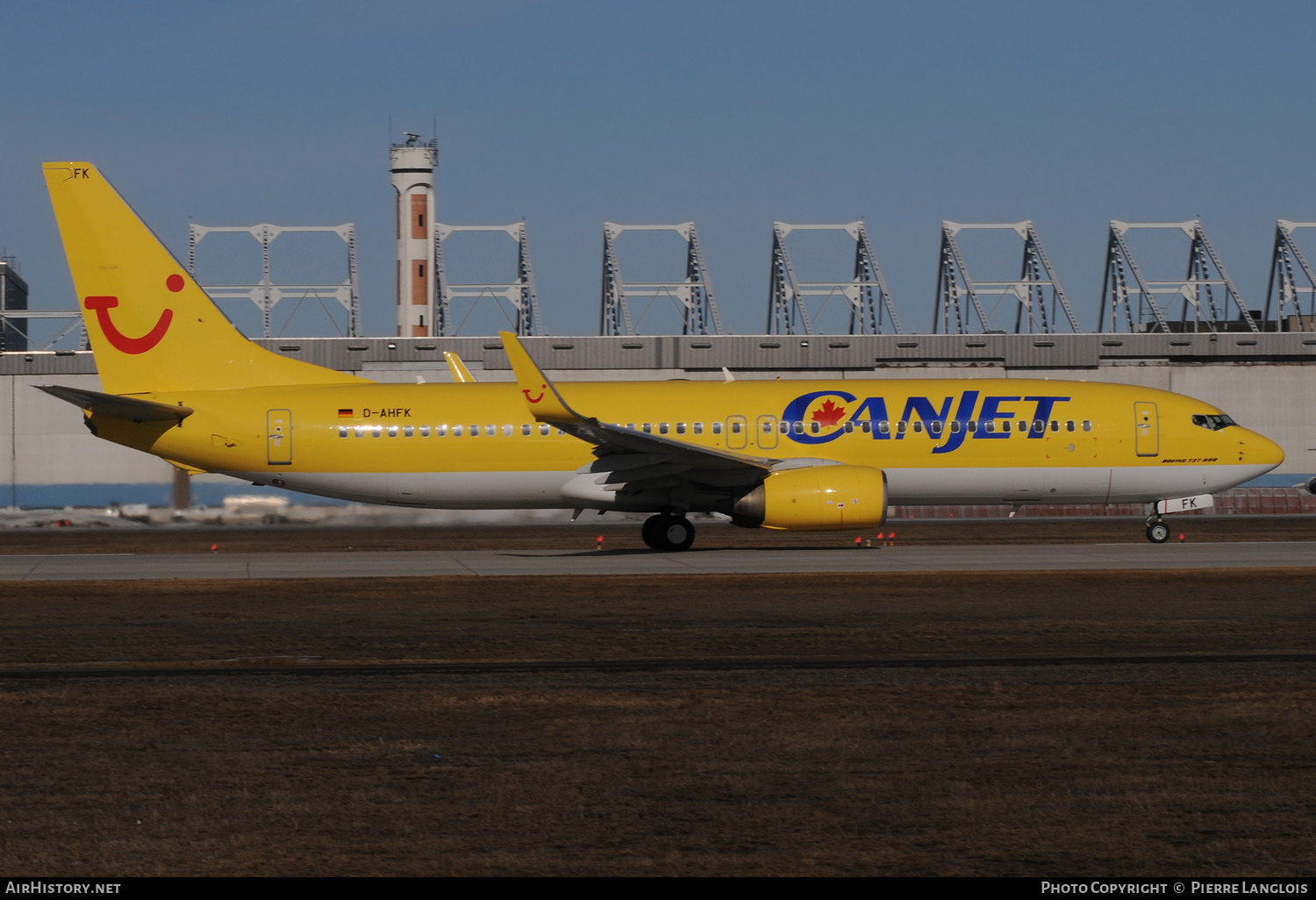 Aircraft Photo of D-AHFK | Boeing 737-8K5 | CanJet Airlines | AirHistory.net #196964