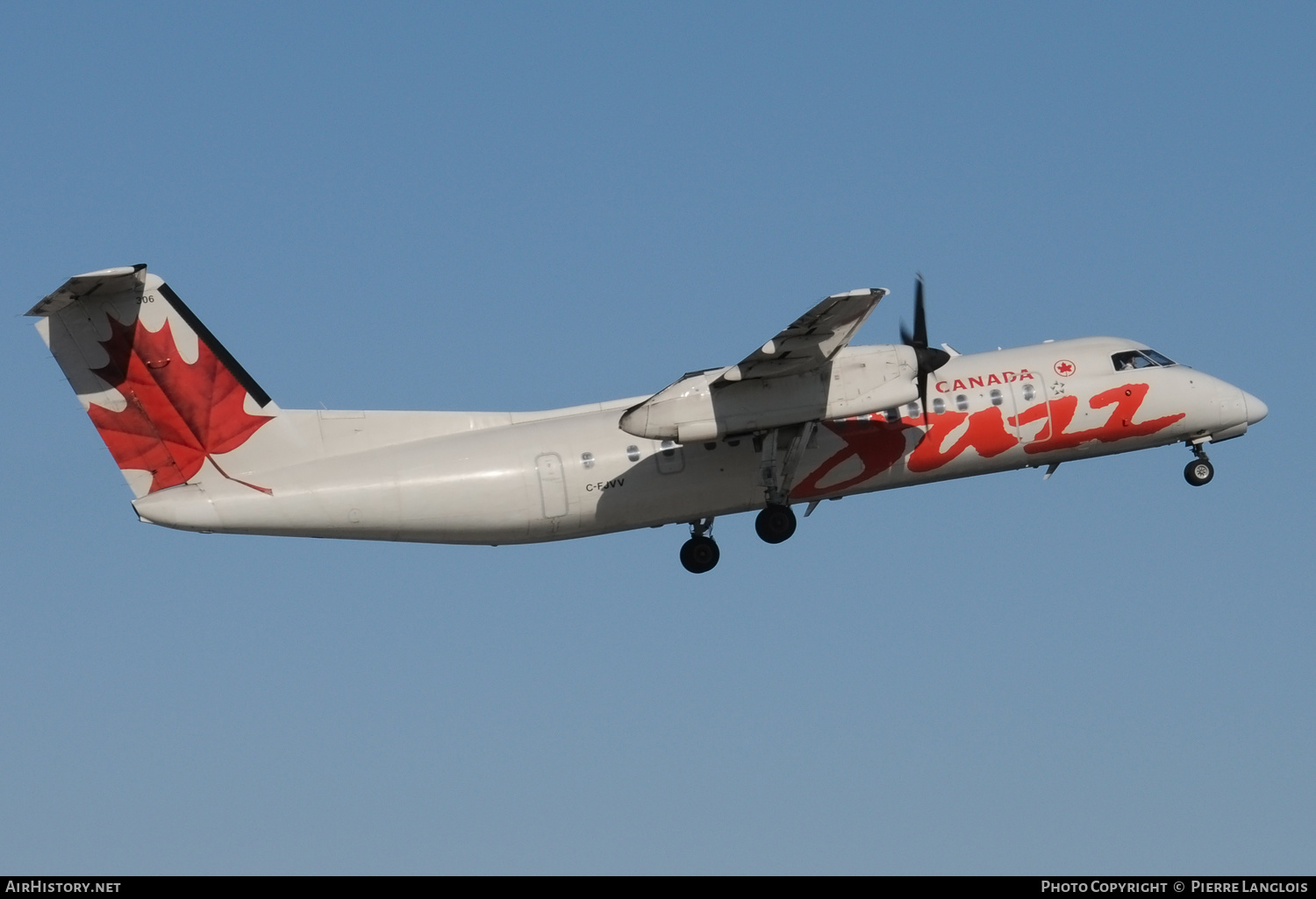 Aircraft Photo of C-FJVV | De Havilland Canada DHC-8-311Q Dash 8 | Air Canada Jazz | AirHistory.net #196965