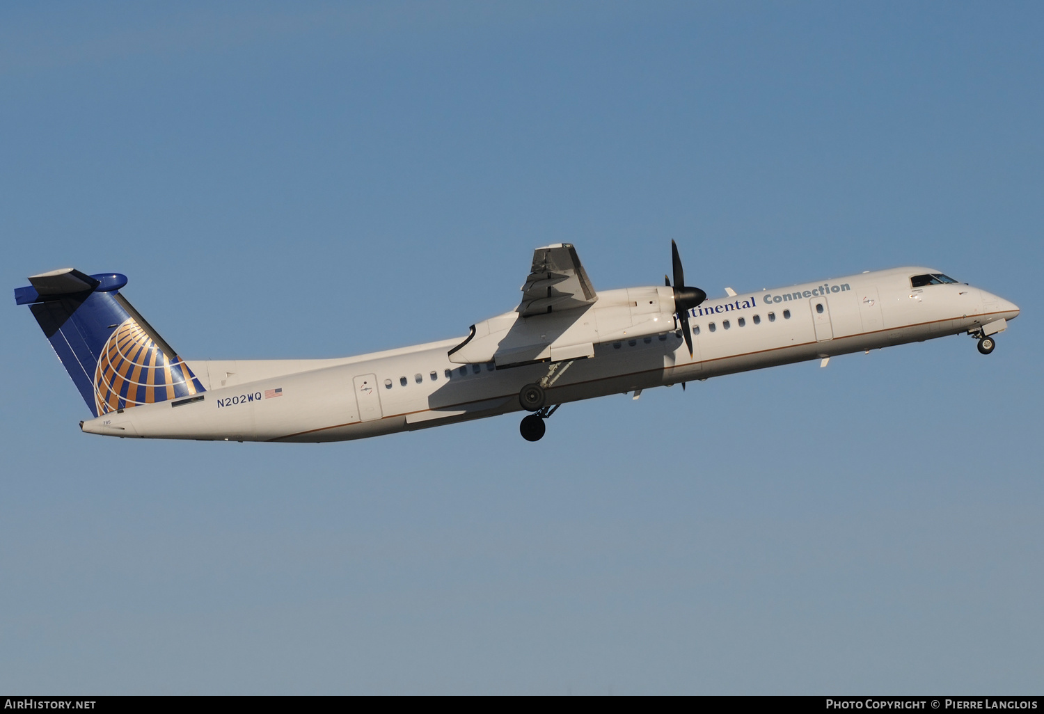 Aircraft Photo of N202WQ | Bombardier DHC-8-402 Dash 8 | Continental Connection | AirHistory.net #196998