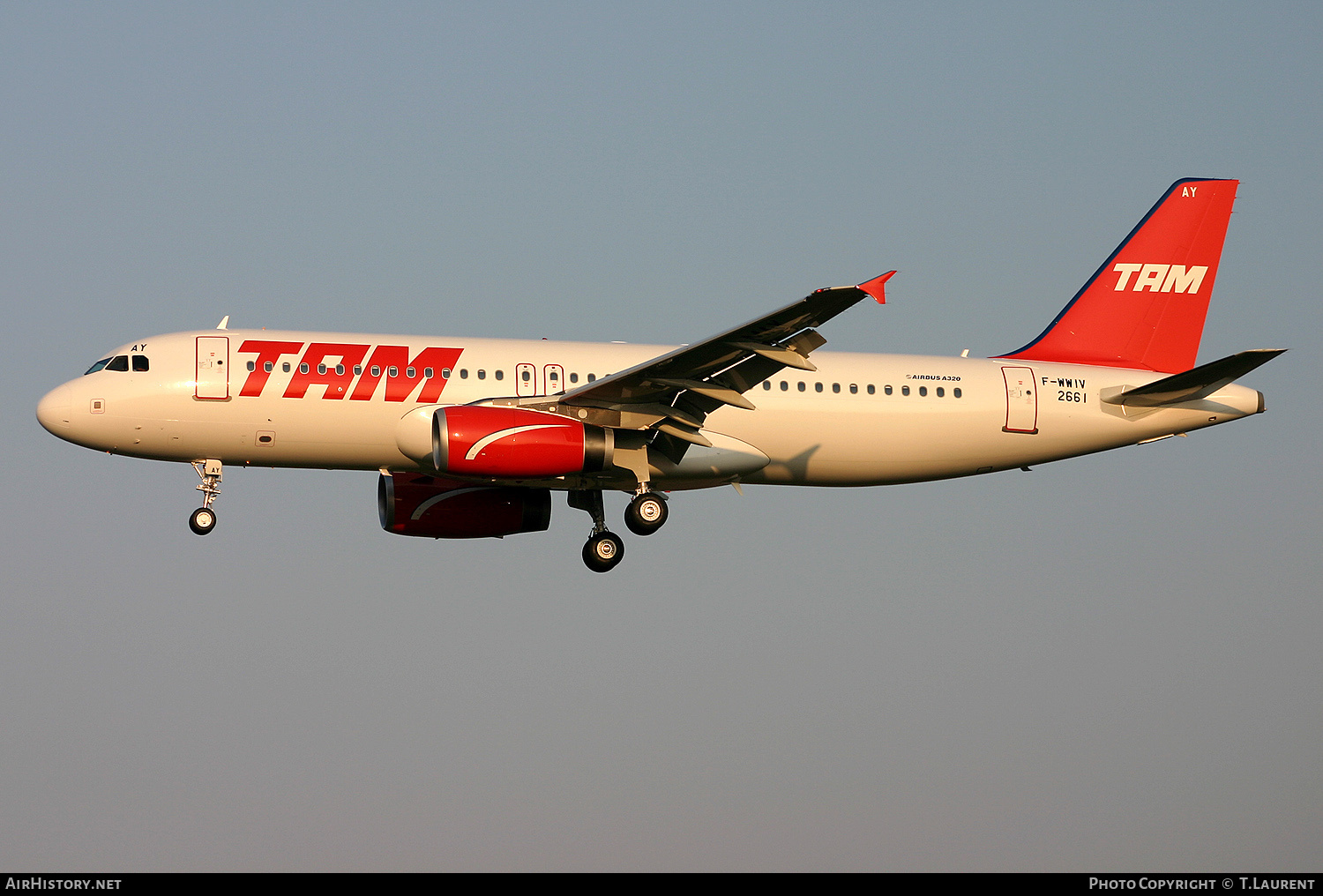 Aircraft Photo of F-WWIV | Airbus A320-232 | TAM Linhas Aéreas | AirHistory.net #197072
