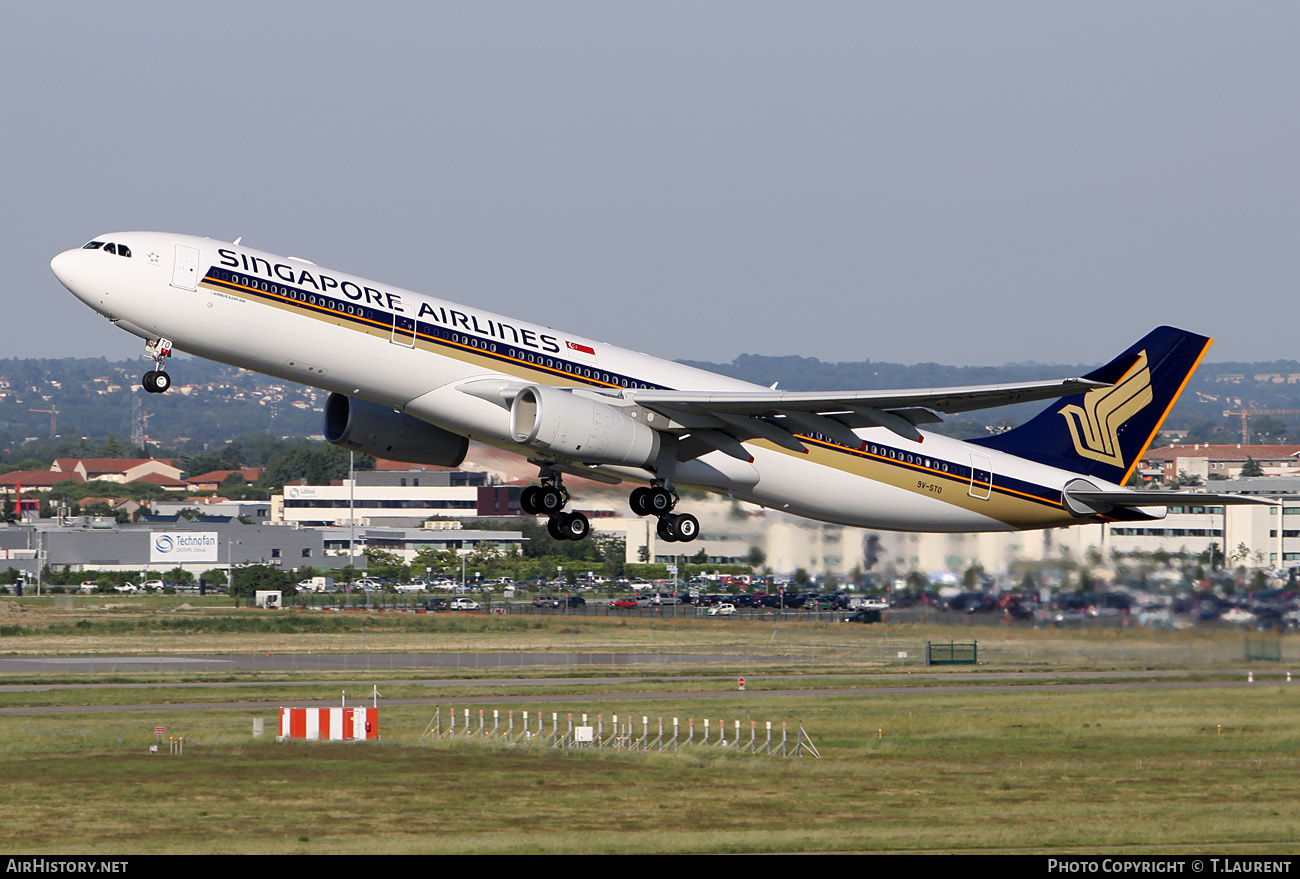 Aircraft Photo of 9V-STO | Airbus A330-343 | Singapore Airlines | AirHistory.net #197167