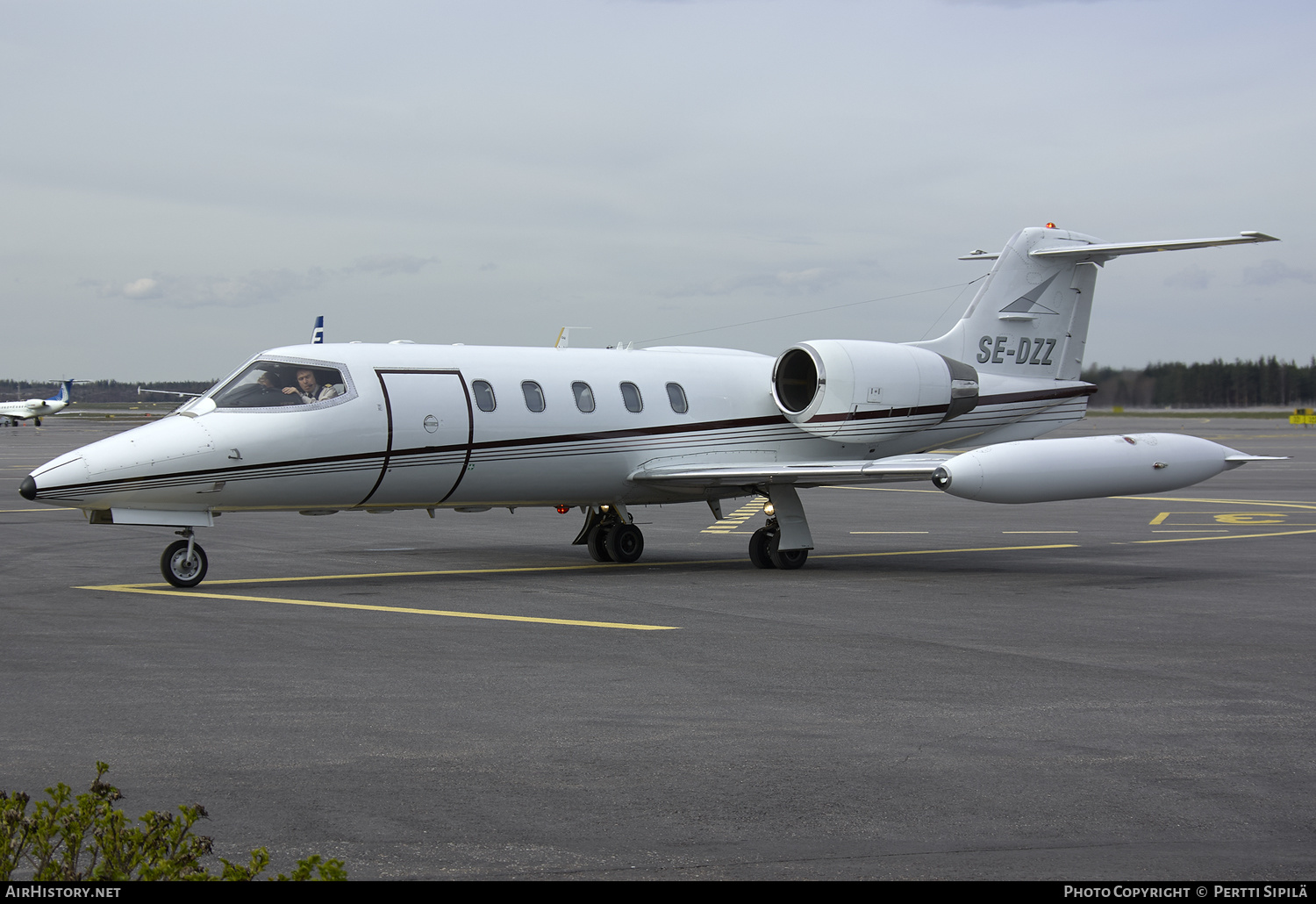 Aircraft Photo of SE-DZZ | Gates Learjet 35A | AirHistory.net #197188