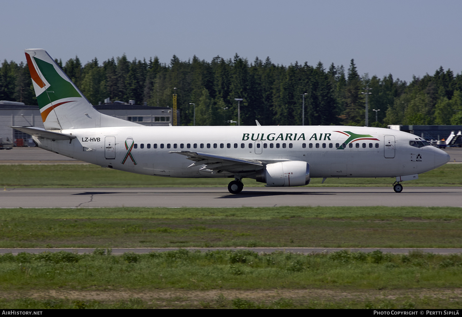 Aircraft Photo of LZ-HVB | Boeing 737-3S1 | Bulgaria Air | AirHistory.net #197212