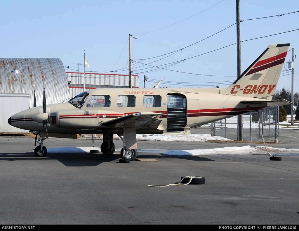 Aircraft Photo of C-GNOV | Piper PA-31-310 Navajo C | Ecole de Parachutiste de Victoriaville | AirHistory.net #197301