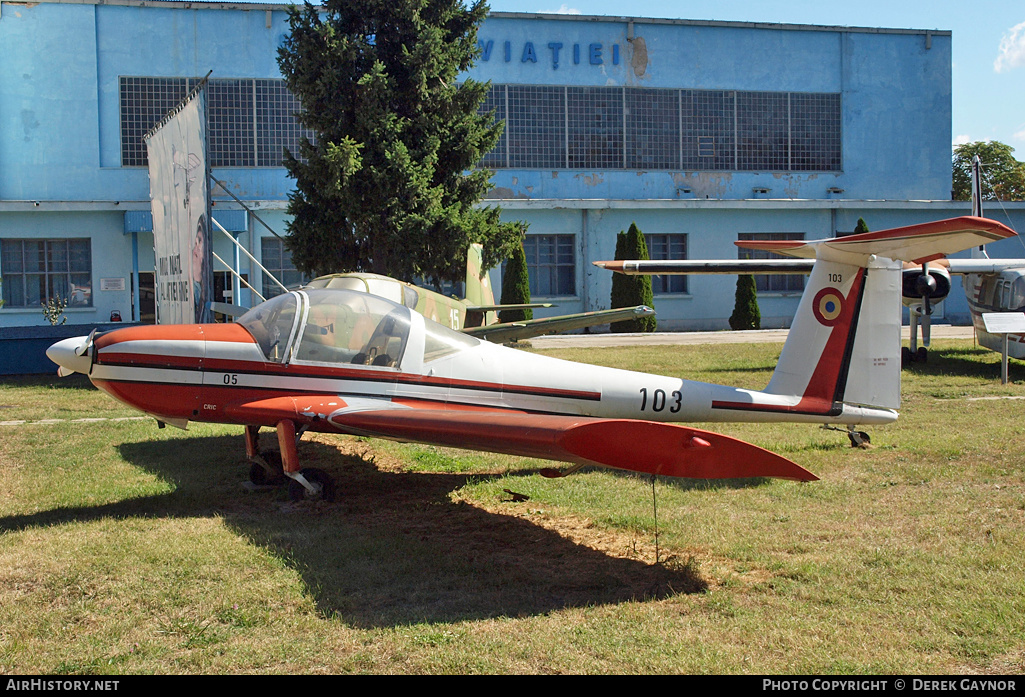 Aircraft Photo of 103 | ICA IS-28MA | Romania - Air Force | AirHistory.net #197305