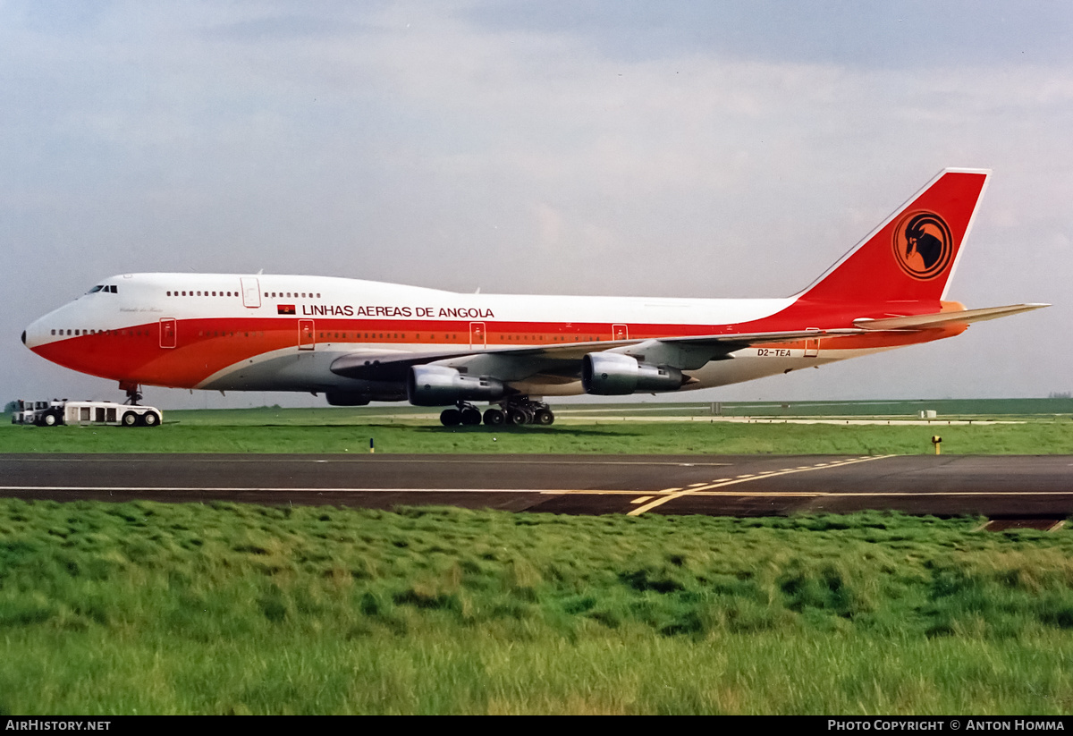 Aircraft Photo of D2-TEA | Boeing 747-312 | TAAG Angola Airlines - Linhas Aéreas de Angola | AirHistory.net #197334